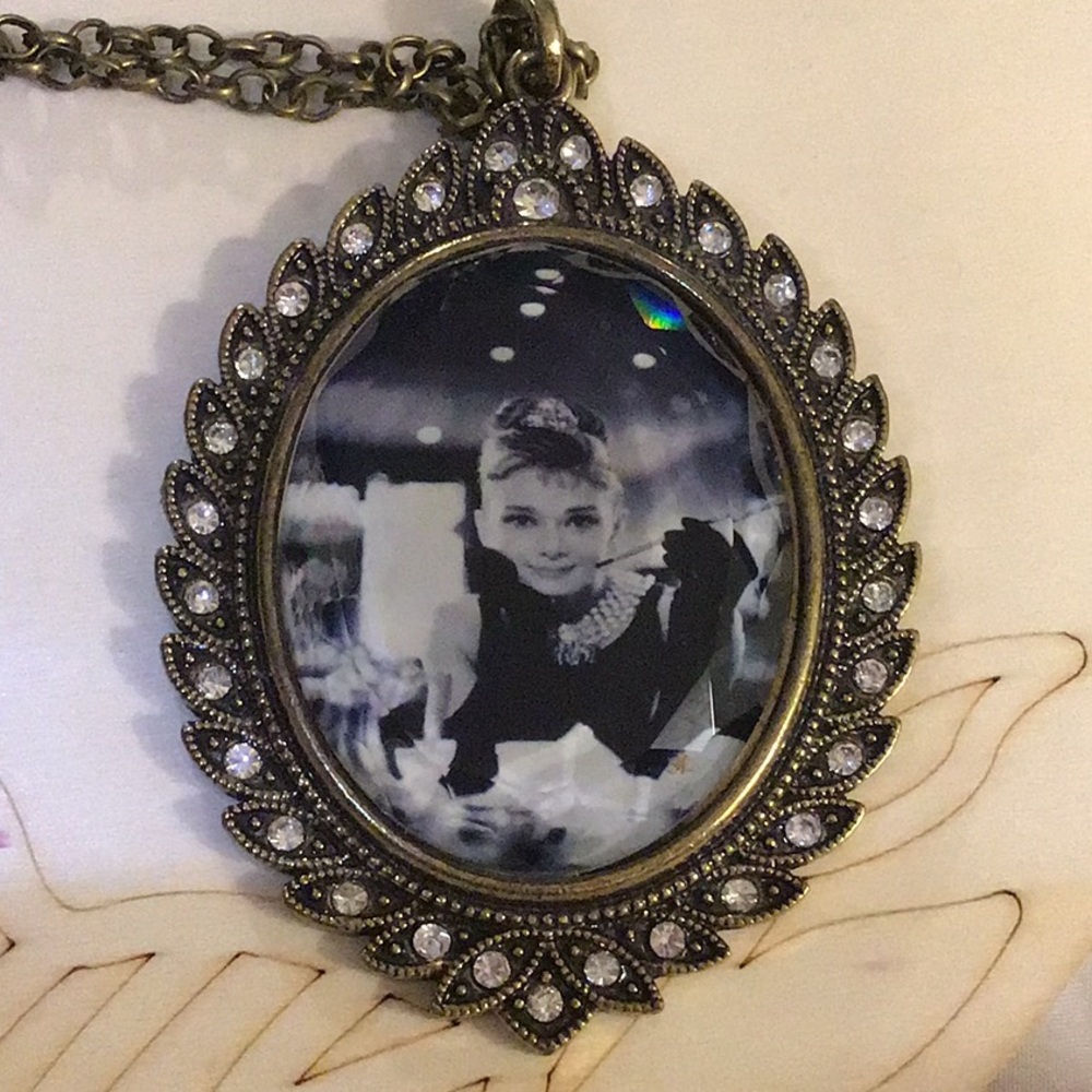 Audrey Hepburn Necklace